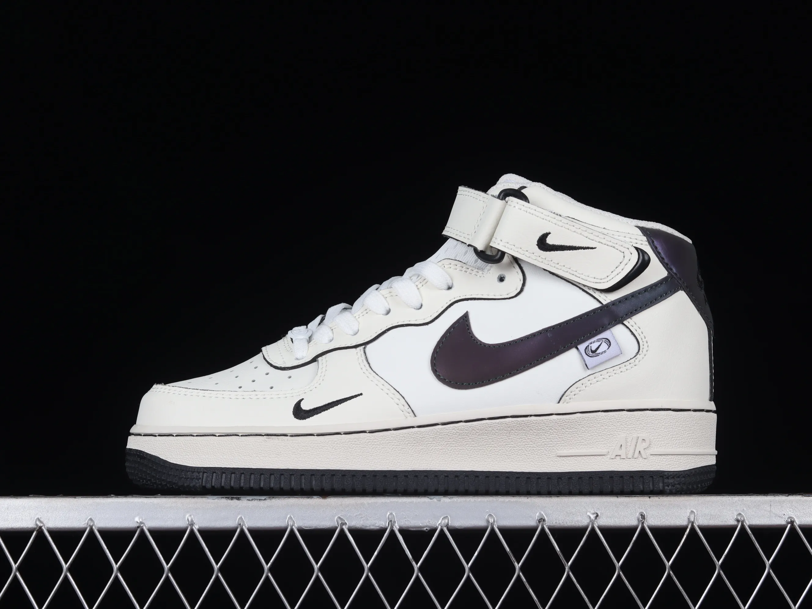 All categories Nk Air Force 1 Air Force series Nk Air Force 1 Mid Air Force mid-top Nk Air Force 1'07 Mid "Colorful Black" Colorful black Air Force One mid-top casual sneakers FB1869-066